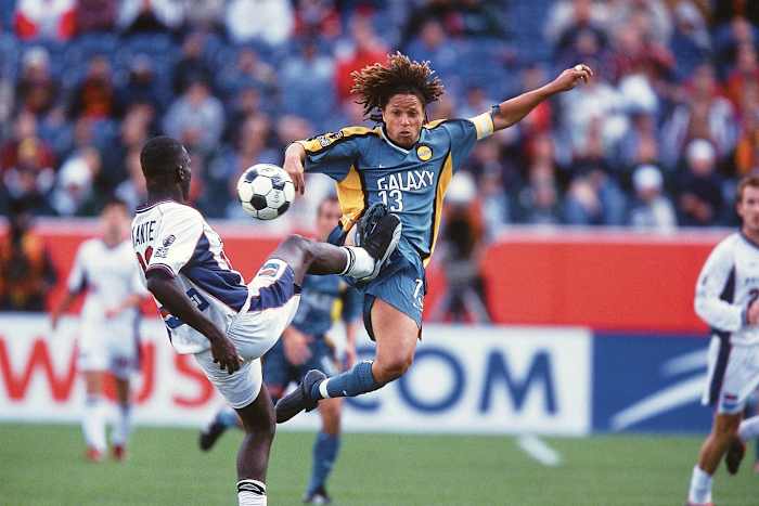 2002-MLS-Cup-LA-Galaxy-Cobi-Jones-001261242.jpg